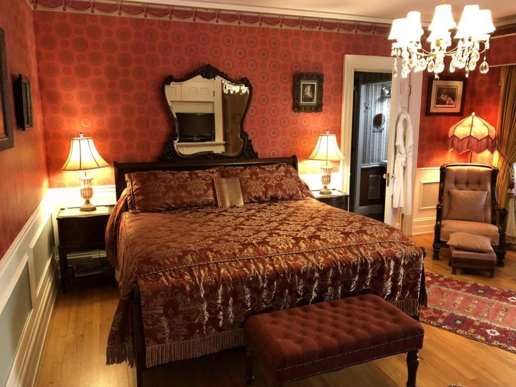 The Melange Inn Хендерсонвилл Экстерьер фото